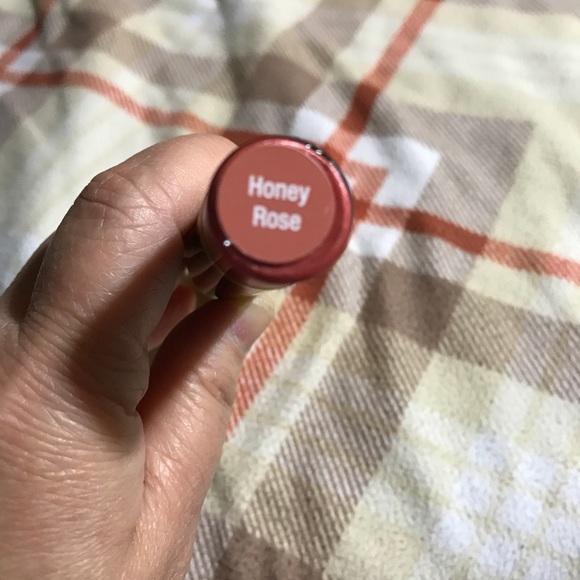 Honey Rose LipSense - Picture 4 of 5
